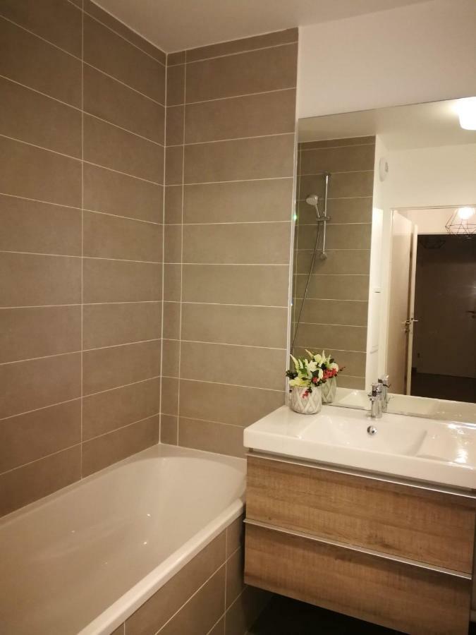 New And Luxury Apartment Disneyland Paris Serris Exterior photo